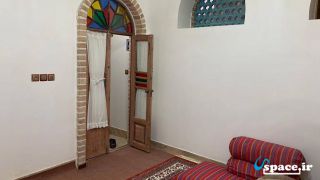 نمای داخلی اتاق مهرگان - اقامتگاه بوم گردی عمارت کاج - شهرستان ورامین - روستای خاوه